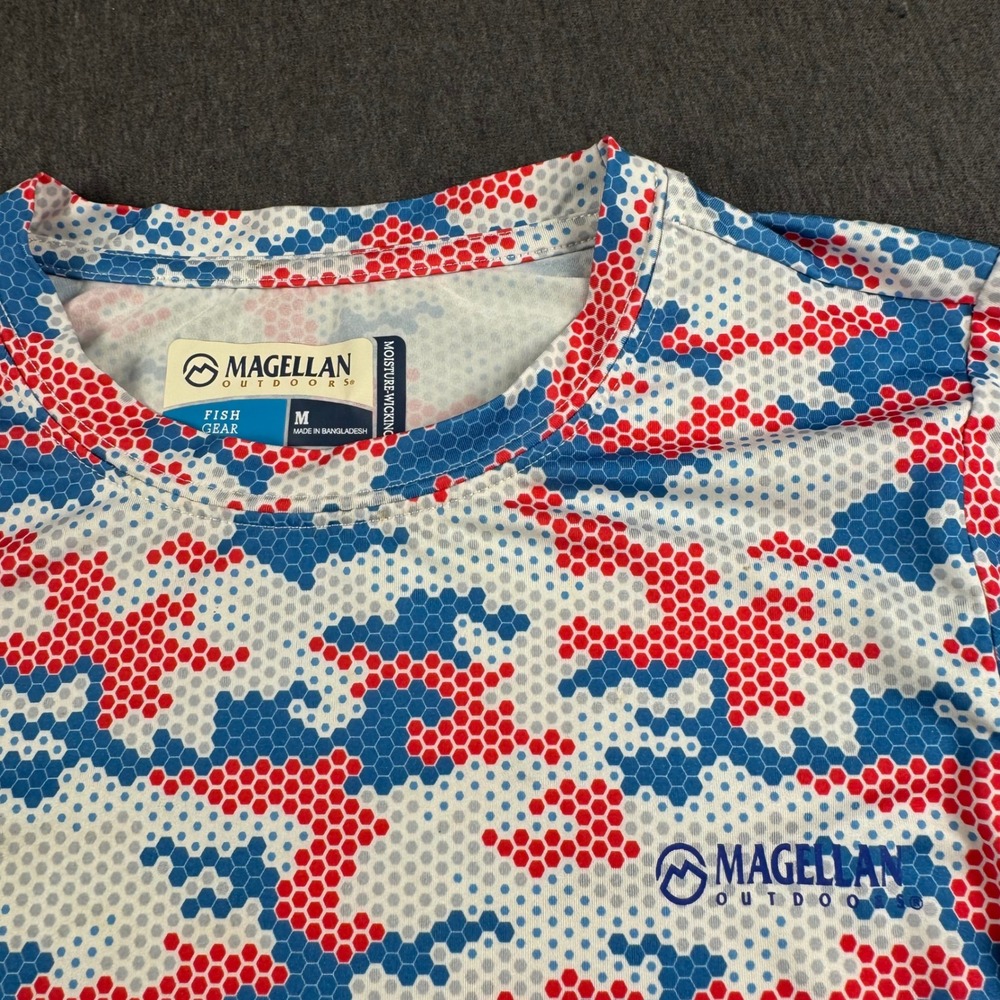 Magellan Outdoors Kids M Red White Blue Hex Camo Fish Gear Long Sleeve Shirt